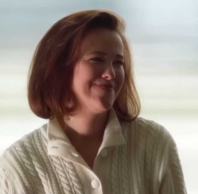 [매컬리 컬킨의 엄마로 출연한 캐서린 오하라. Youtube. Movieclips 캡쳐]