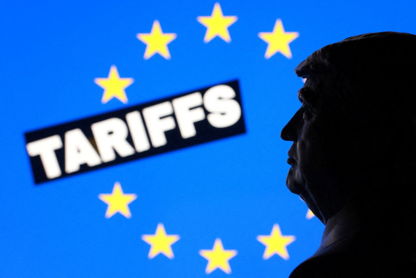 도널드 트럼프 미국 대통령은 19일 미 NBC 방송 인터뷰에서 덴마크ㆍ영국 등 유럽 8개국이 미국의 그린란드 병합에 끝까지 반대할 경우 이들 국가에 대한 관세 부과를 100% 이행하겠다고 말했다. 로이터=연합뉴스