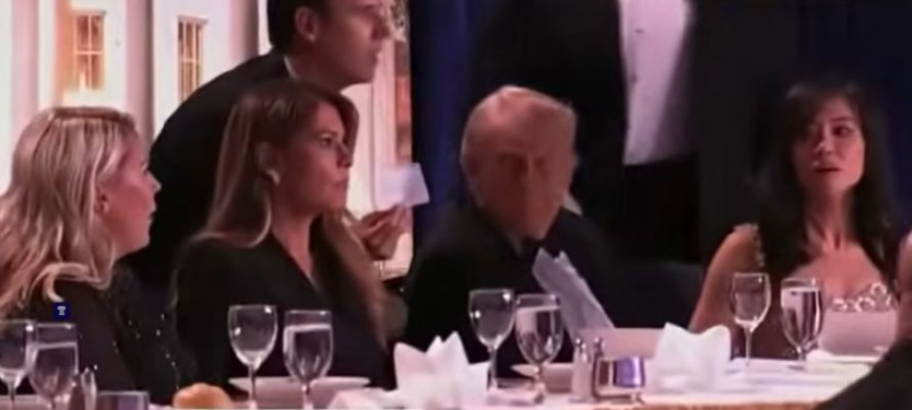 [총성이 울리던 순간 만찬회장 모습. Youtube @Newsmax 캡처]