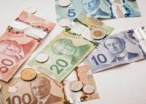 [Unsplash @PiggyBank]