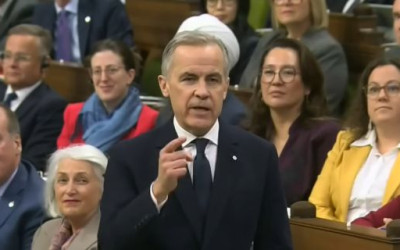 “비민주적이라더니 똑같네”... 자유당, 634페이지 ‘메가톤급’ 옴니버스 법안 강행